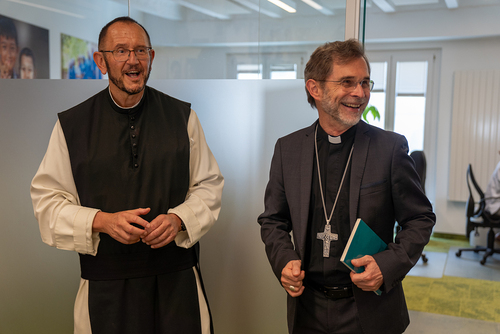 Erzbischof zu Besuch bei Missio / Missio Österreich/Francis Amomonpon